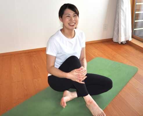 介護予防ヨガでエネルギーアップ 岩城仁美さん